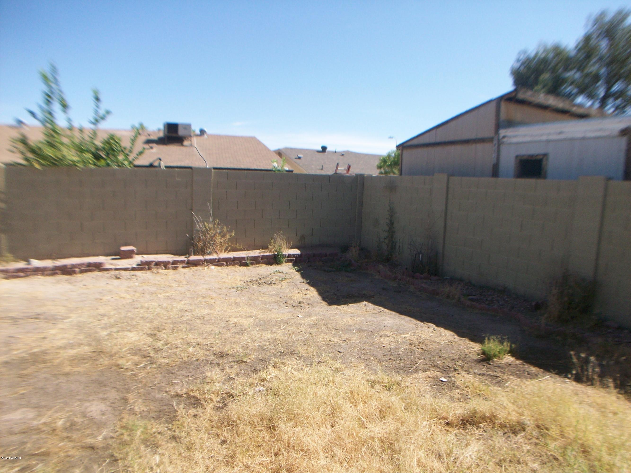 1438 East Carter Road Phoenix, AZ 85042 - Photo 22 of 26 044