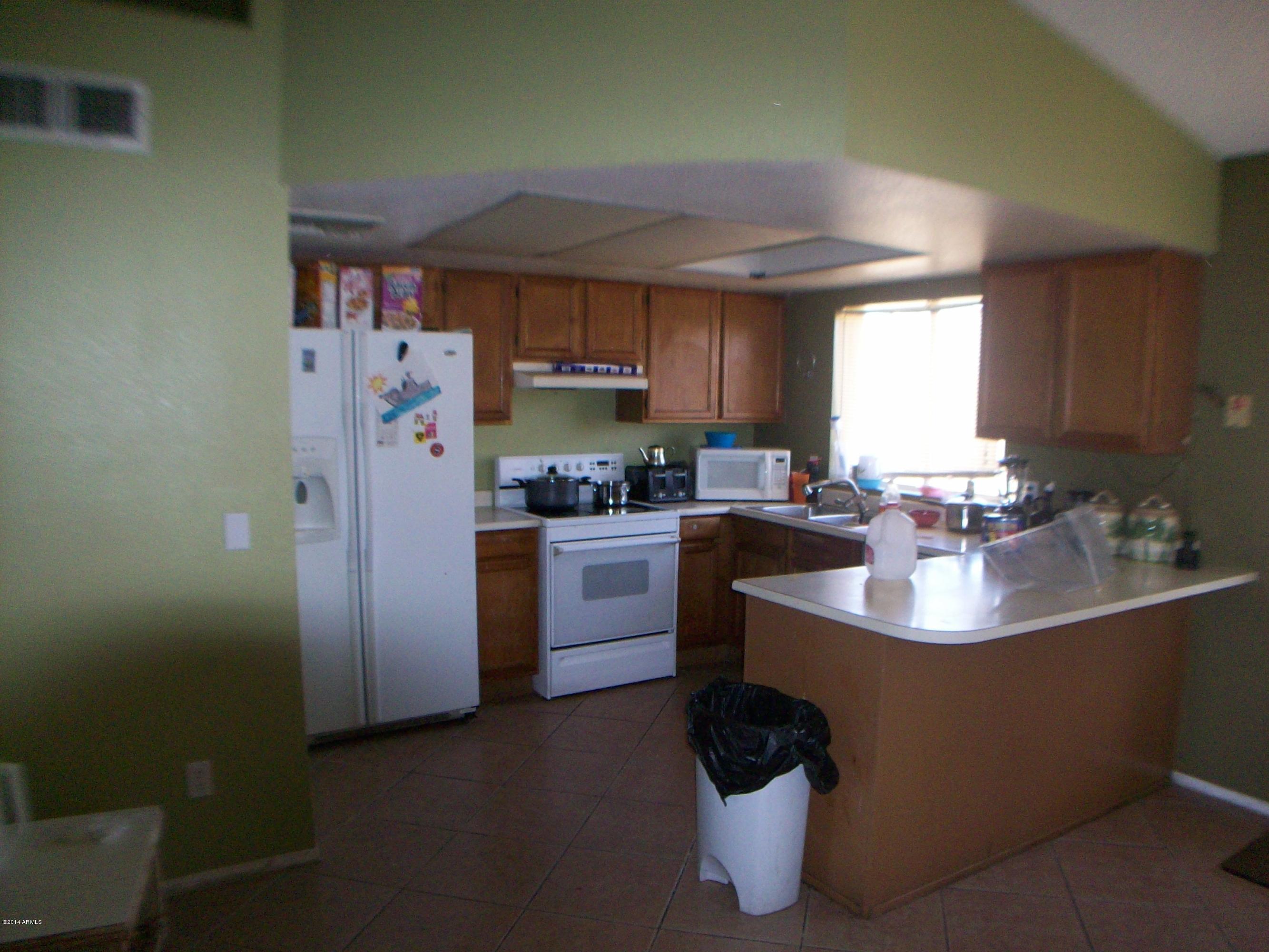 1438 East Carter Road Phoenix, AZ 85042 - Photo 6 of 26 030
