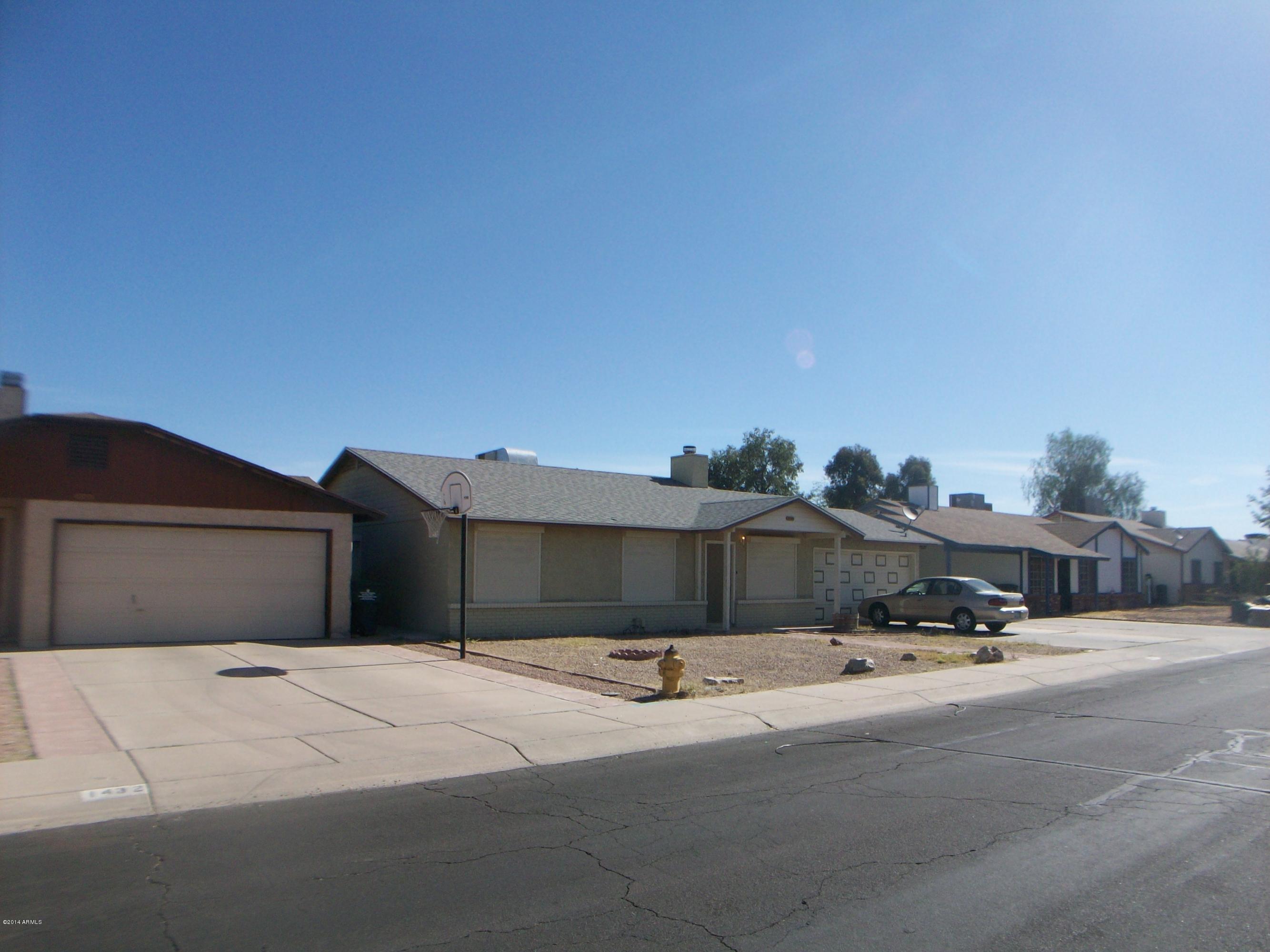 1438 East Carter Road Phoenix, AZ 85042 - Photo 8 of 26 021