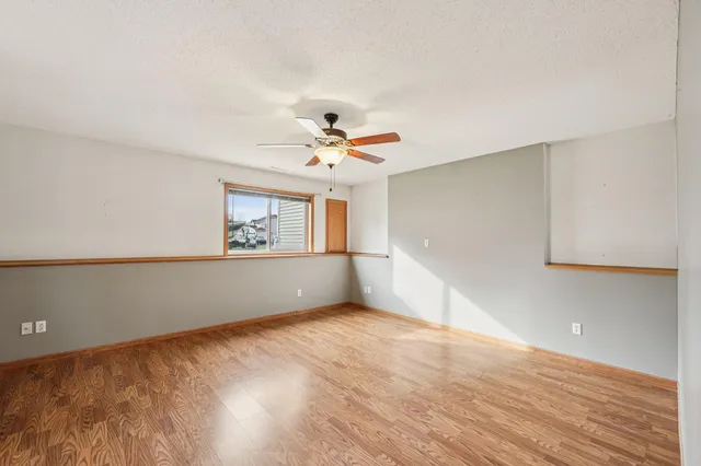 $375,000 | 11763 North Meadow Curve, Lindstrom, MN 55045