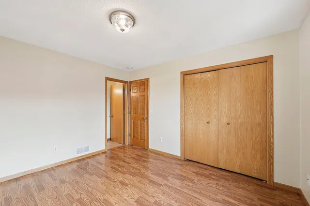 $375,000 | 11763 North Meadow Curve, Lindstrom, MN 55045