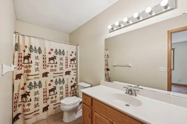 $375,000 | 11763 North Meadow Curve, Lindstrom, MN 55045