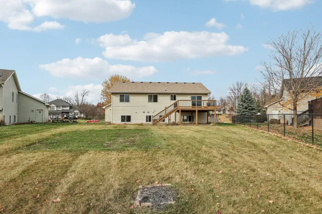 $375,000 | 11763 North Meadow Curve, Lindstrom, MN 55045