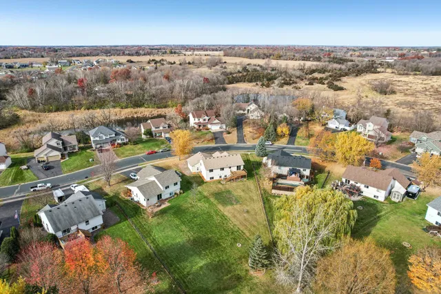 $375,000 | 11763 North Meadow Curve, Lindstrom, MN 55045