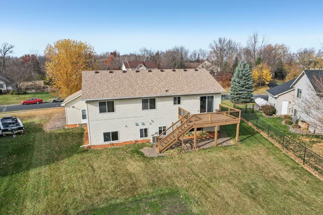 $375,000 | 11763 North Meadow Curve, Lindstrom, MN 55045