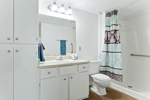 $899 | 3305 Dilido Road, Unit 1104, Dallas, TX 75228