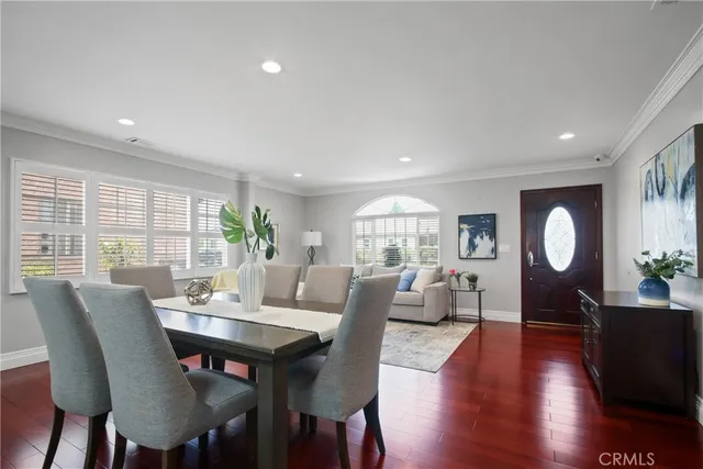 $1,199,900 | 3950 East De Ora Way, Long Beach, CA 90815