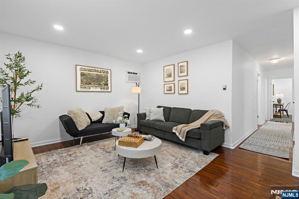 174 Clay Street, Unit 1 Hackensack, NJ 07601 - Photo 14 of 26 Gallery Image 14