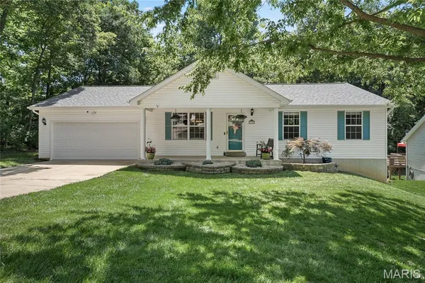 $360,000 | 28 Forest Lane, O'Fallon, MO 63366