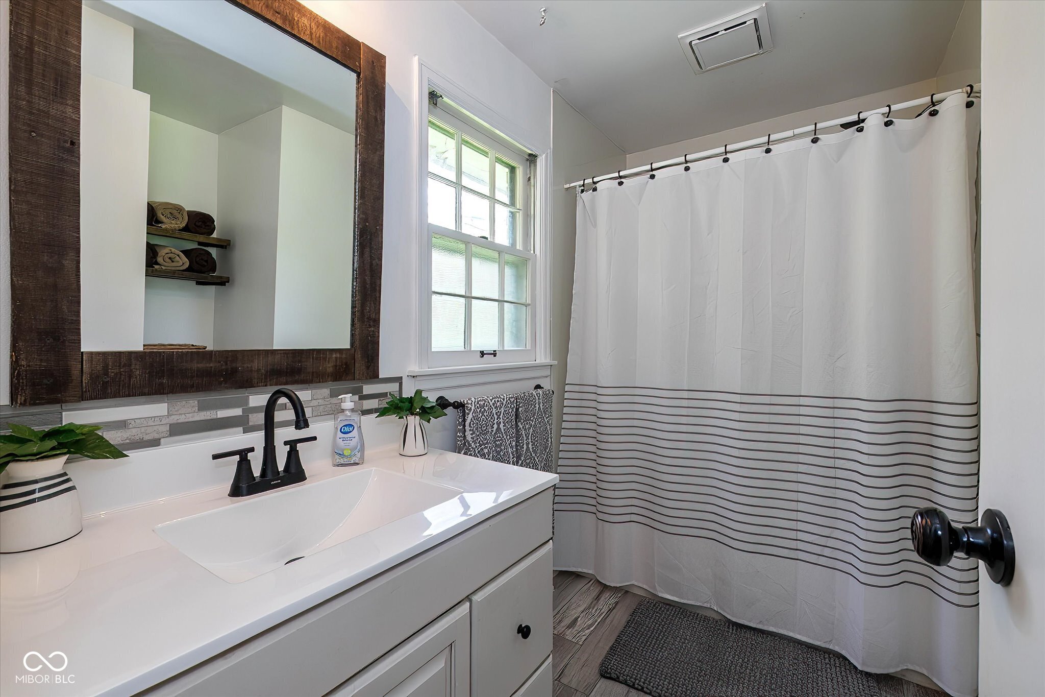 8889 Cholla Road Indianapolis, IN 46240 - Photo 17 of 39 Gallery Image 17