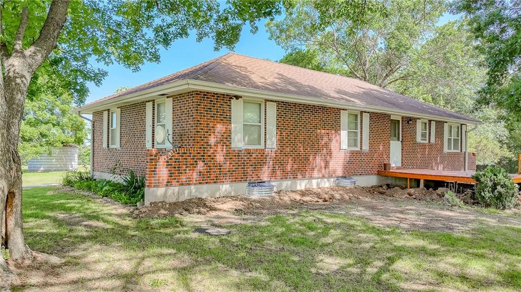 75 Northwest 1501st Road Holden, MO 64040 - Photo 3 of 44