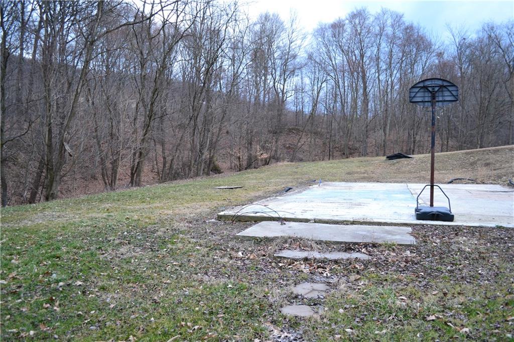 198 North Oliver Road Kittanning, PA 16201 - Photo 3 of 3