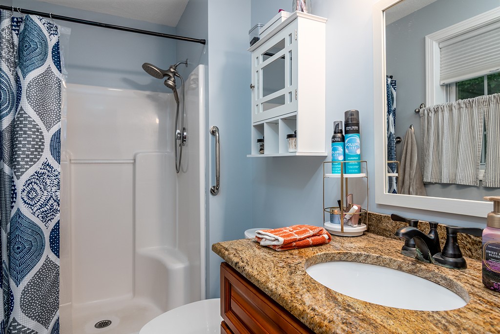 60 Fieldside Drive Woonsocket, RI 02895 - Photo 12 of 31