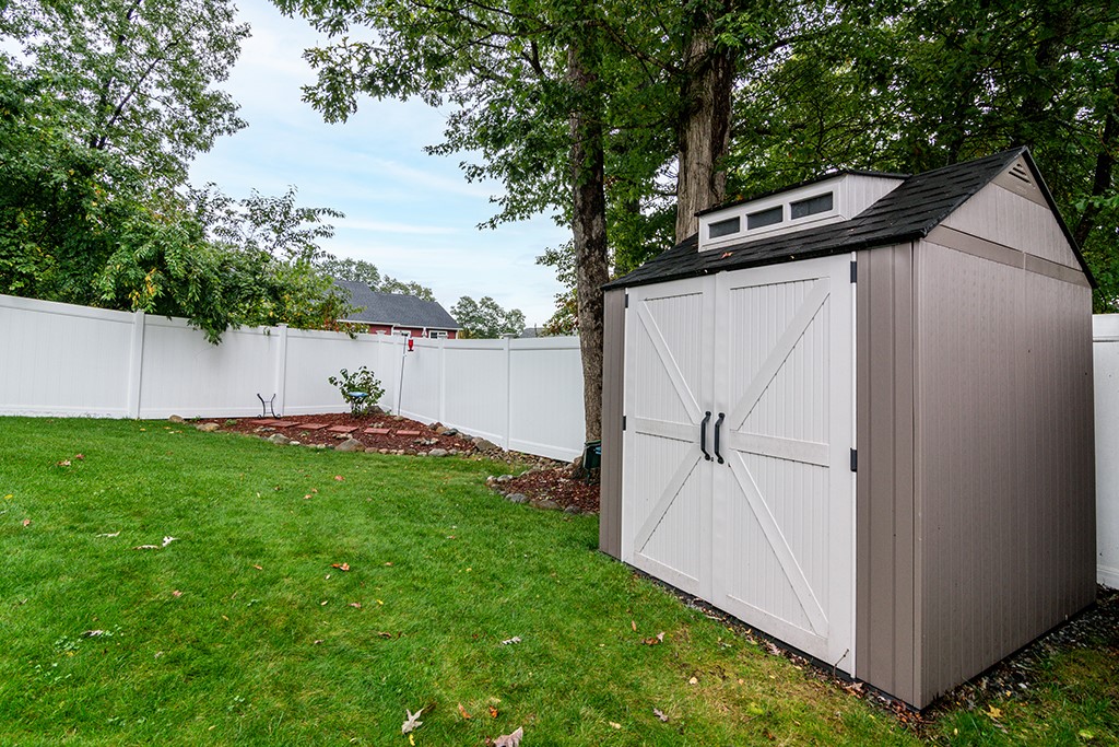 60 Fieldside Drive Woonsocket, RI 02895 - Photo 28 of 31