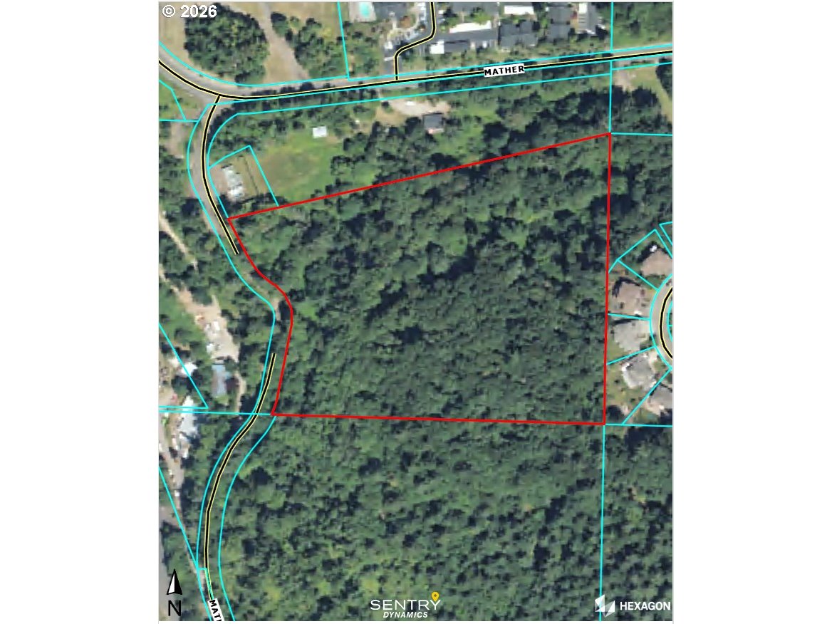 10402 Southeast Mather Road Clackamas, OR 97015 - Photo 2 of 3