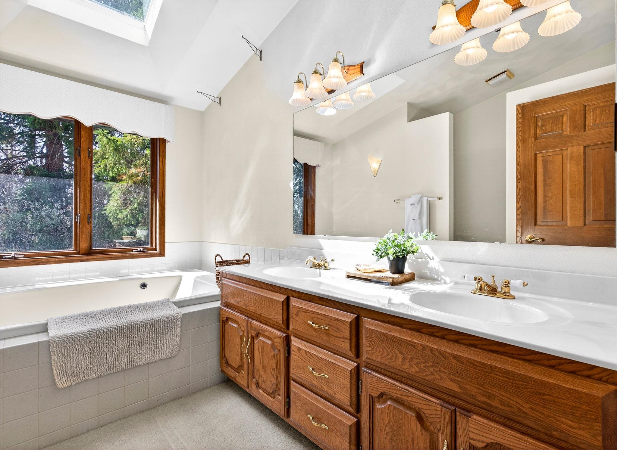 951 East Foxmoor Lane Appleton, WI 54911 - Photo 25 of 48