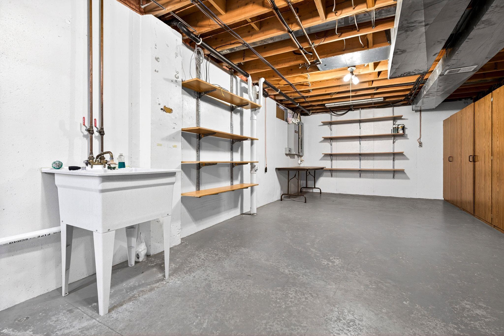 951 East Foxmoor Lane Appleton, WI 54911 - Photo 37 of 48