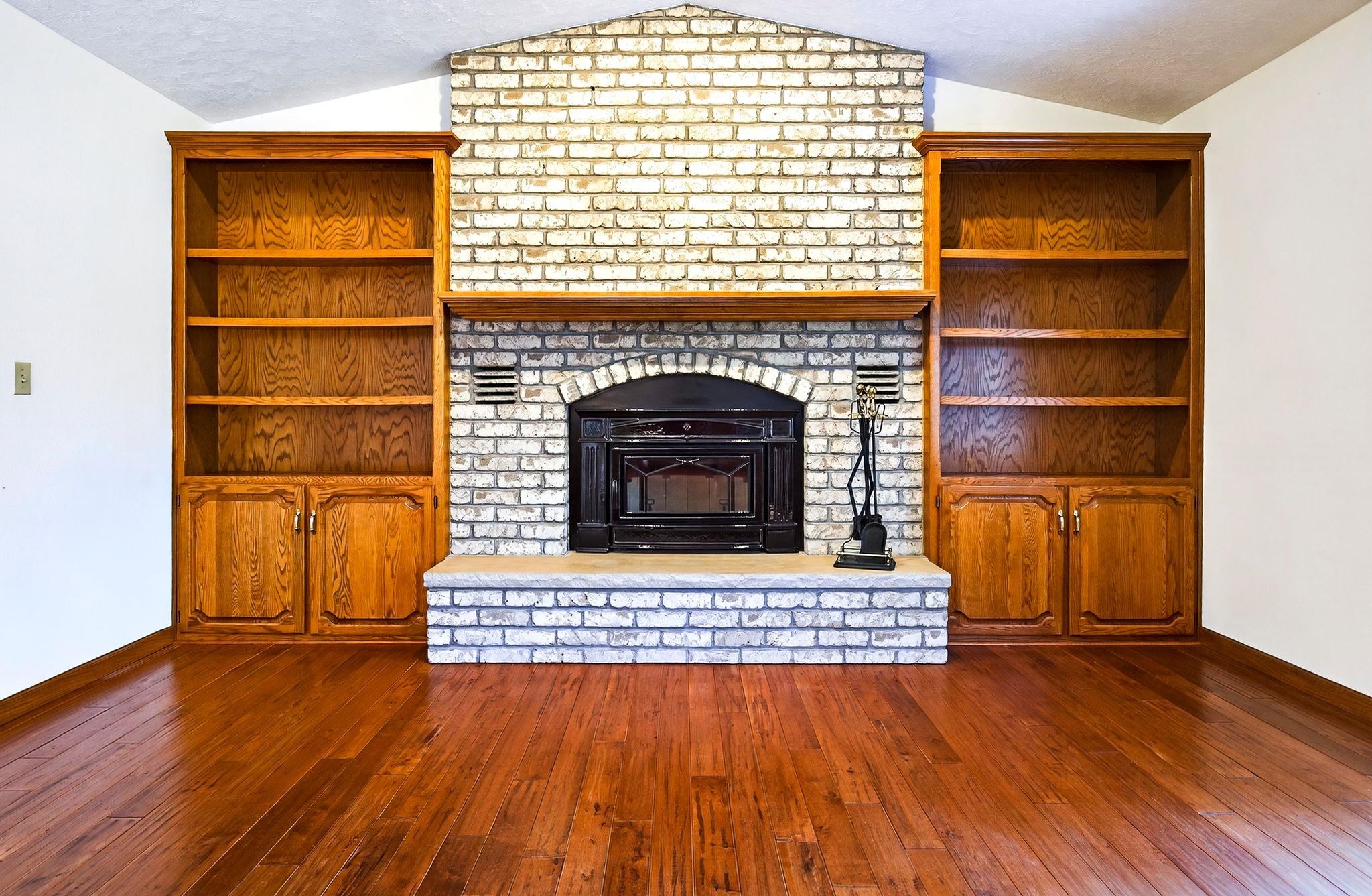 951 East Foxmoor Lane Appleton, WI 54911 - Photo 6 of 48