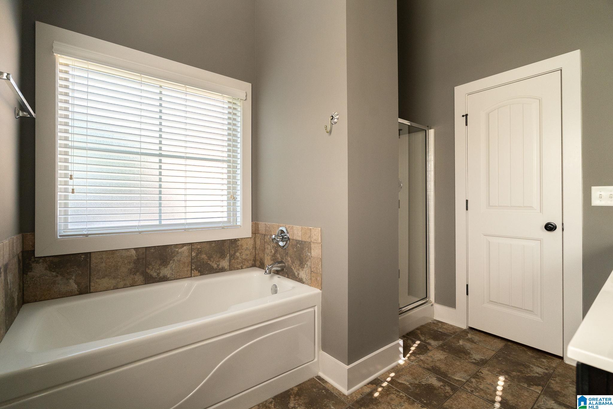 1273 Grants Way Birmingham, AL 35210 - Photo 17 of 27