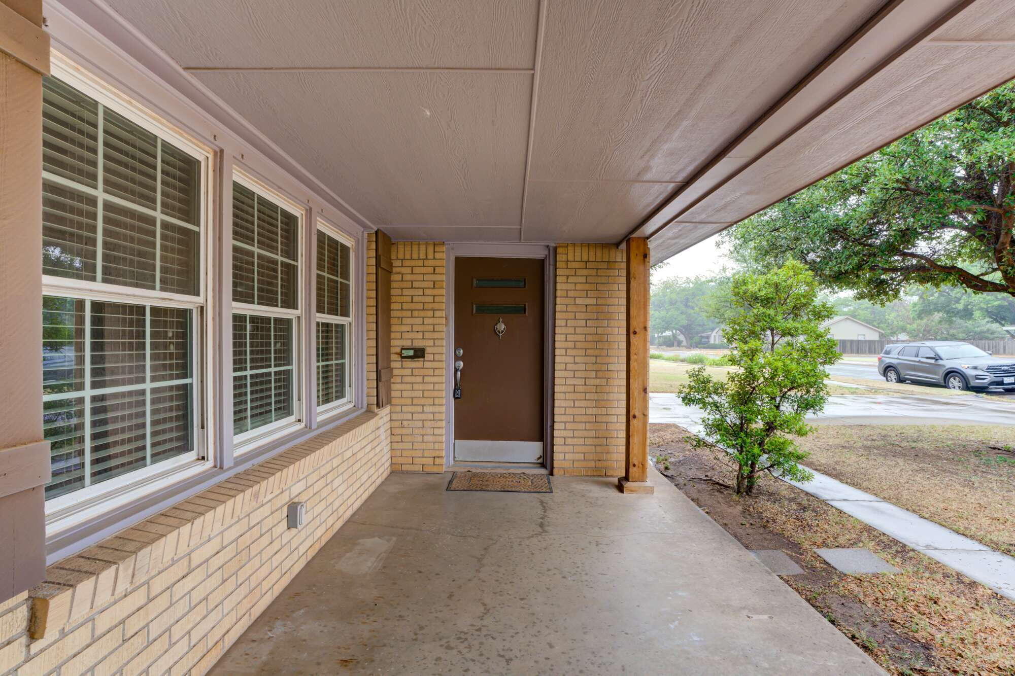 3115 32nd Street Lubbock, TX 79410 - Photo 3 of 39 DSC04494_5_6_7_8