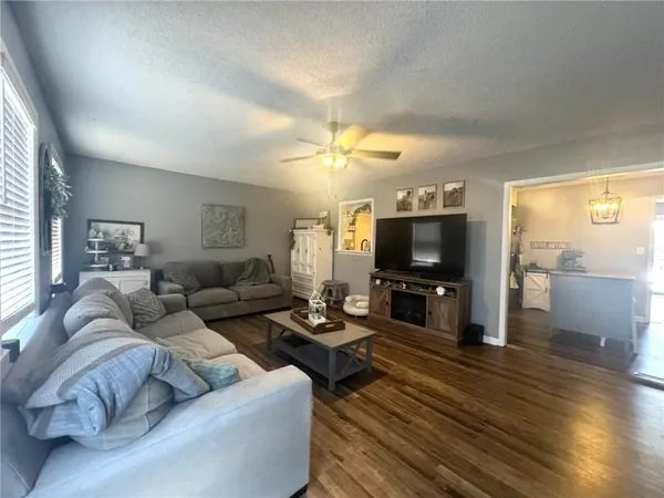 $225,000 | 216 15th Street, Chillicothe, MO 64601