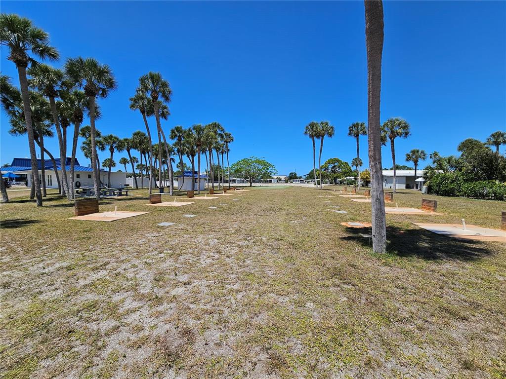110 Roma Road Venice, FL 34285 - Photo 27 of 45 a view of a street with tall building