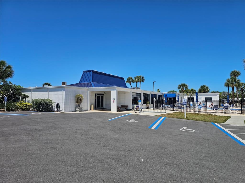 110 Roma Road Venice, FL 34285 - Photo 28 of 45 a view of a house with swimming pool
