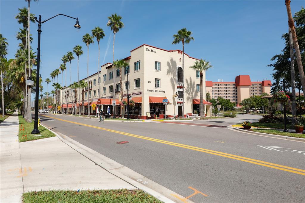 110 Roma Road Venice, FL 34285 - Photo 41 of 45 a view of a building and a street