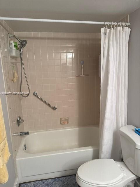 2981 North Nob Hill Road, Unit 306 Sunrise, FL 33322 - Photo 16 of 34 a bathroom with a toilet and a bathtub
