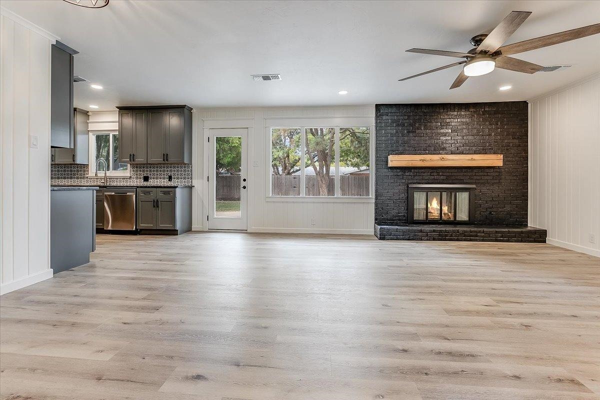 2126 56th Street Lubbock, TX 79412 - Photo 12 of 38 Photo 12