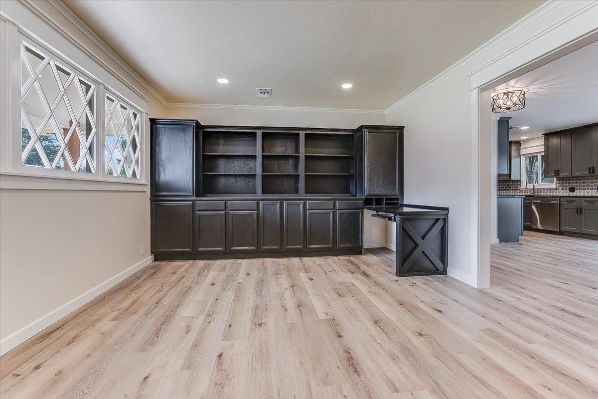 2126 56th Street Lubbock, TX 79412 - Photo 8 of 38 Photo 8