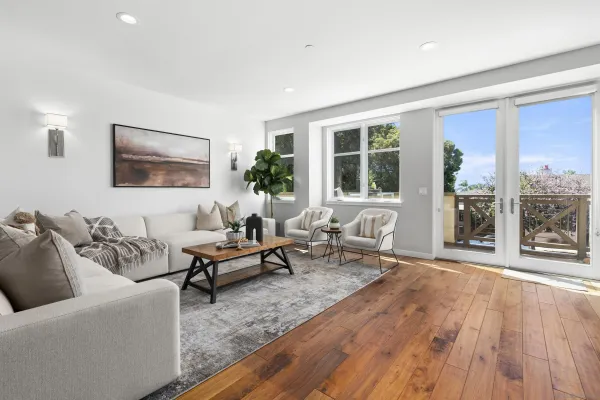 $3,550,000 | 215 2nd Street, Unit 101, Encinitas, CA 92024