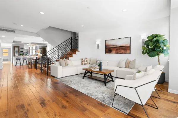 $3,550,000 | 215 2nd Street, Unit 101, Encinitas, CA 92024
