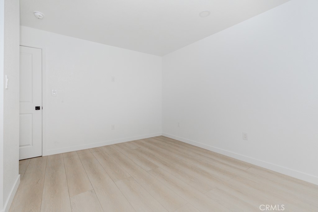 1935 Spring Garden Street Riverside, CA 92507 - Photo 22 of 38 Bedroom 1