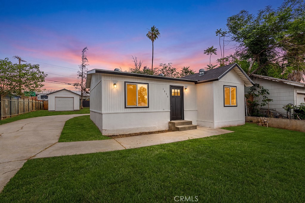 1935 Spring Garden Street Riverside, CA 92507 - Photo 3 of 38 Photo has been digitally enhanced to show what the front yard would look like with grass. It is currently dirt.