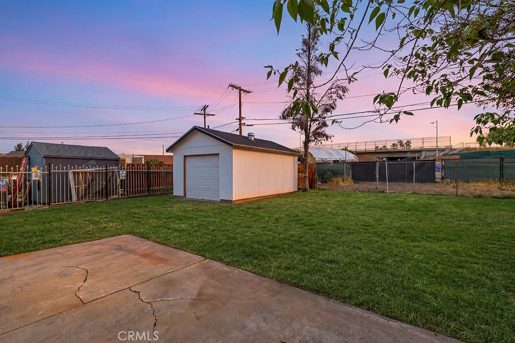 1935 Spring Garden Street Riverside, CA 92507 - Photo 33 of 38 Photo has been digitally enhanced to show what the front yard would look like with grass. It is currently dirt.