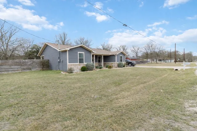 $699,000 | 152 Keawakapu Drive, Bastrop, TX 78602