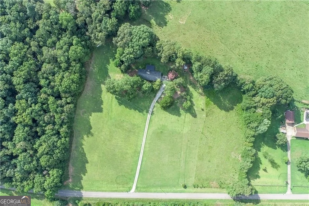 1160 Plantation Road Elberton, GA 30635 - Photo 3 of 11