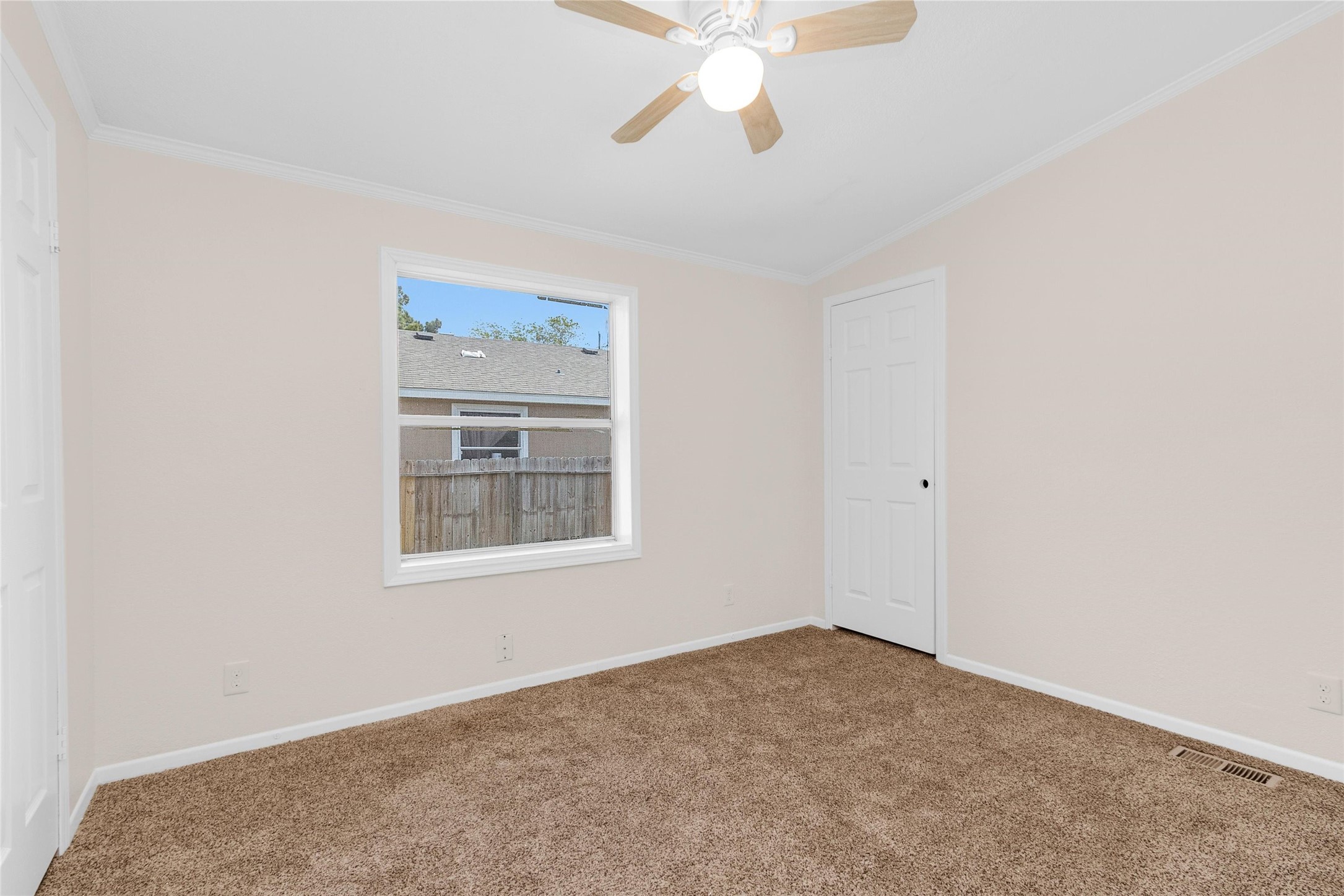 10027 Berrypatch Lane Tomball, TX 77375 - Photo 11 of 35