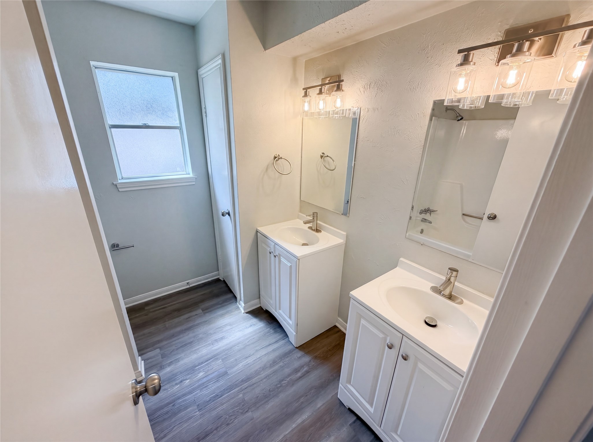 311 Fir Ridge Drive Houston, TX 77336 - Photo 12 of 21