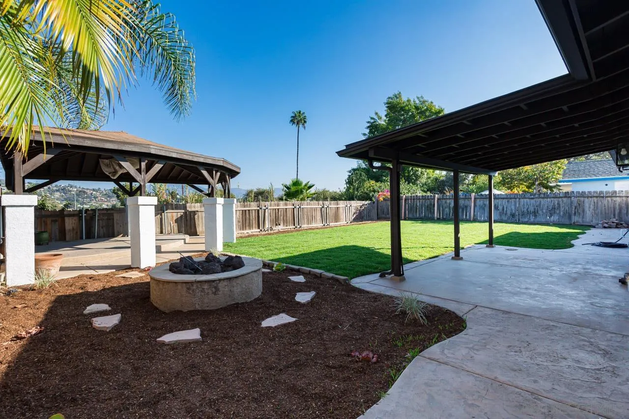 1635 Enfield Street Spring Valley, CA 91977 - Photo 6 of 26 Gallery Image 6