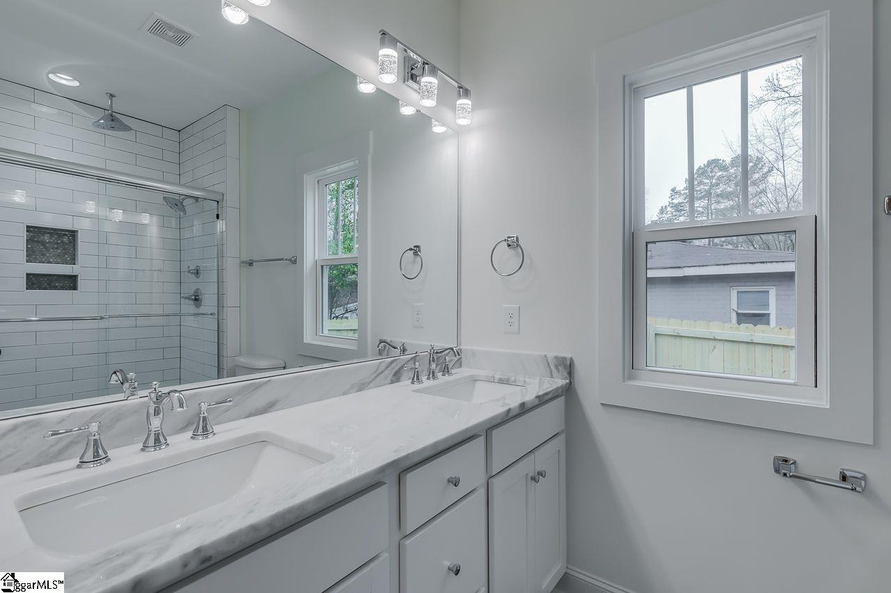 12 Hall Street Greenville, SC 29607 - Photo 14 of 23 Gallery Image 14