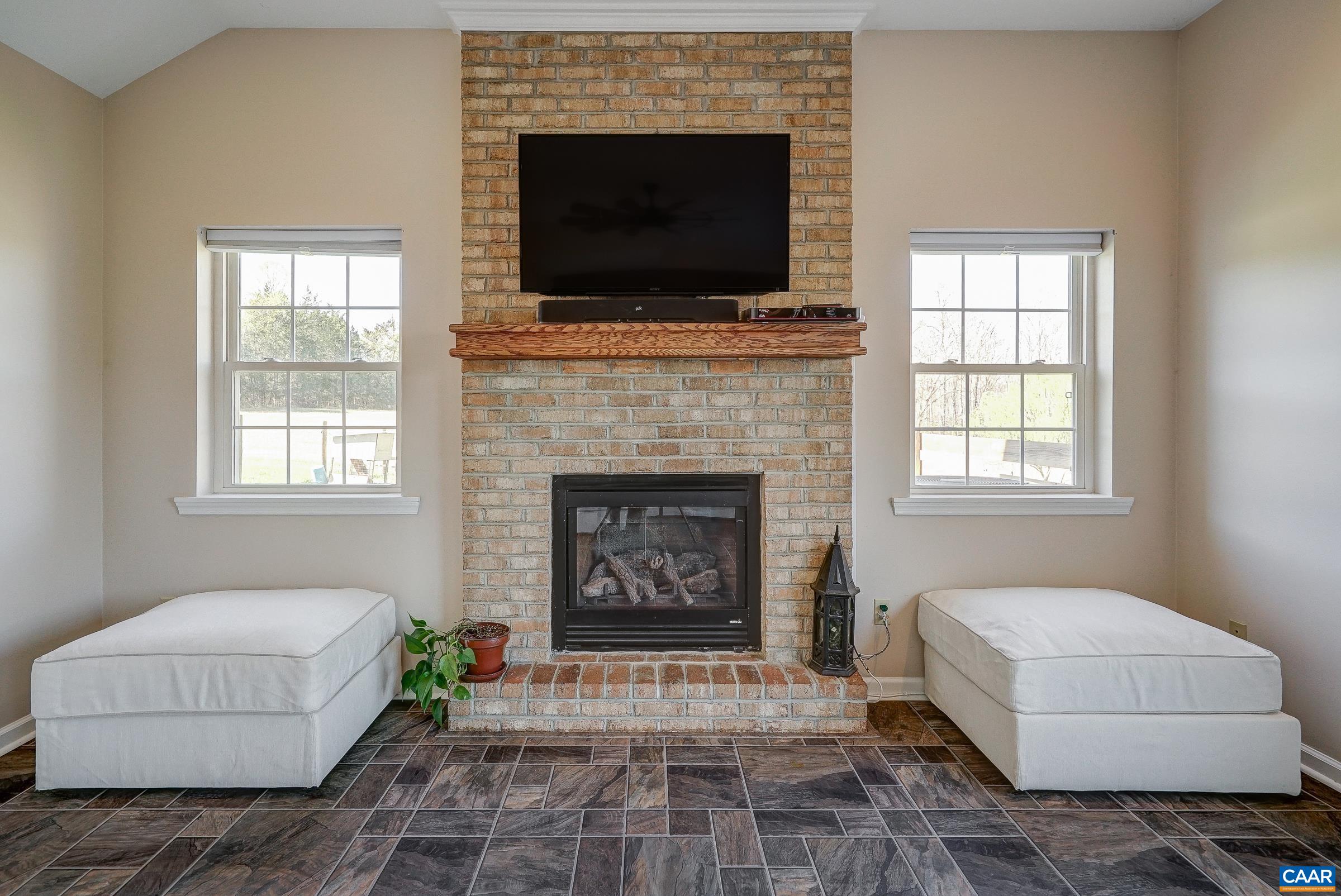677 Albevanna Spring Road Scottsville, VA 24590 - Photo 33 of 53 Gallery Image 33