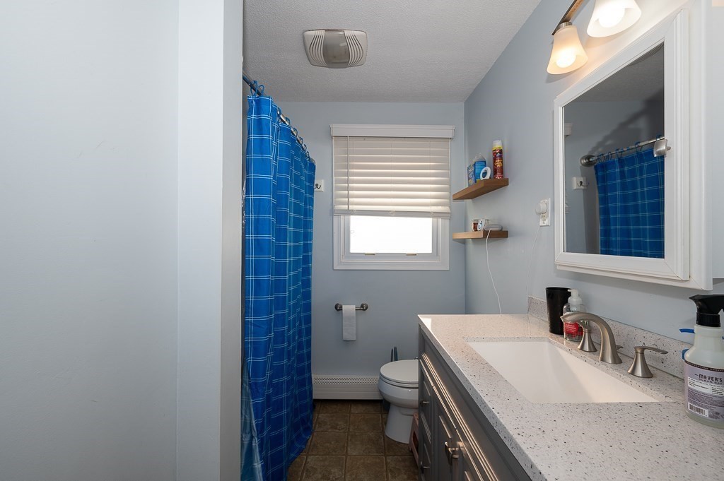 142 Euclid Street Gardner, MA 01440 - Photo 14 of 24