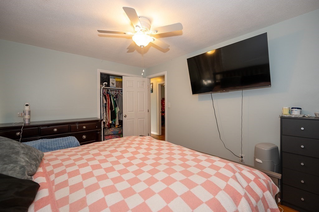 142 Euclid Street Gardner, MA 01440 - Photo 9 of 24