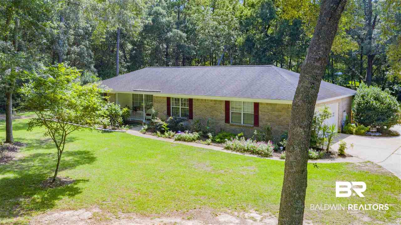 8677 Wolf Bay Lane Foley, AL 36535 - Photo 3 of 40