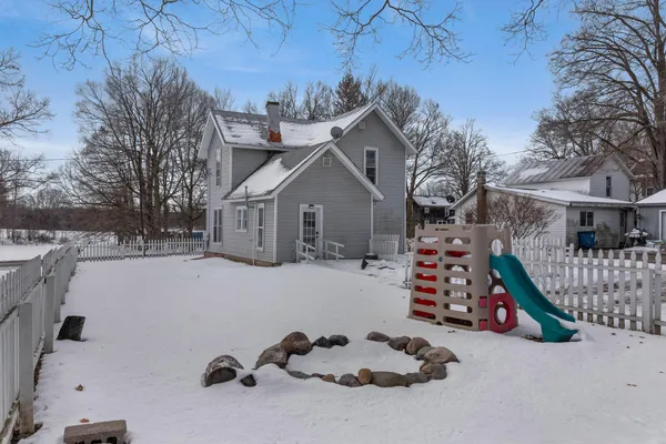 $125,000 | 2582 East Montgomery Road, Hillsdale, MI 49242
