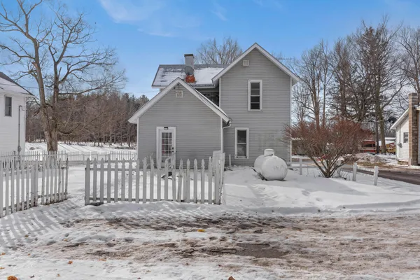 $125,000 | 2582 East Montgomery Road, Hillsdale, MI 49242