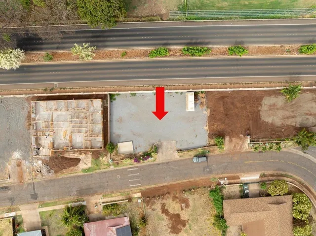 $900,000 | 418 Waine'e Street, Lahaina, HI 96761