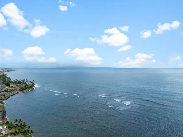 $900,000 | 418 Waine'e Street, Lahaina, HI 96761